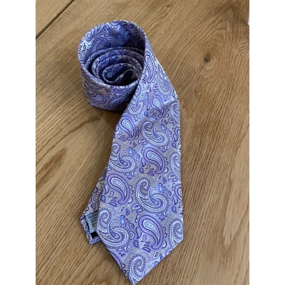 Geoffrey Beene 3‎ 1/2W 58" Long Hand Made 100% Silk Tie Paisley Purple